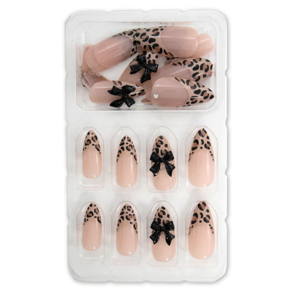 ネイルチップ ヒョウ柄リボン